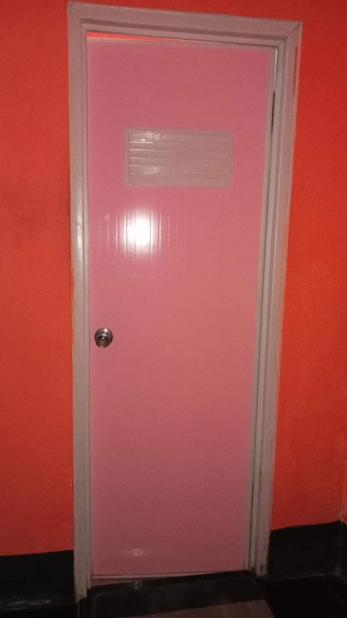 Roy Homestay Kuta Kuta  Εξωτερικό φωτογραφία